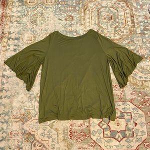 Tickled Teal XL Green Flare Sleeve Women’s Shirt